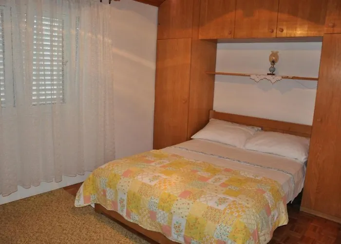 In With Sea View, Balcony, Air Conditioning, Wifi 4944-1 Appartamento