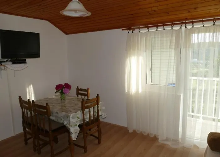 In With Sea View, Balcony, Air Conditioning, Wifi 4944-1 *